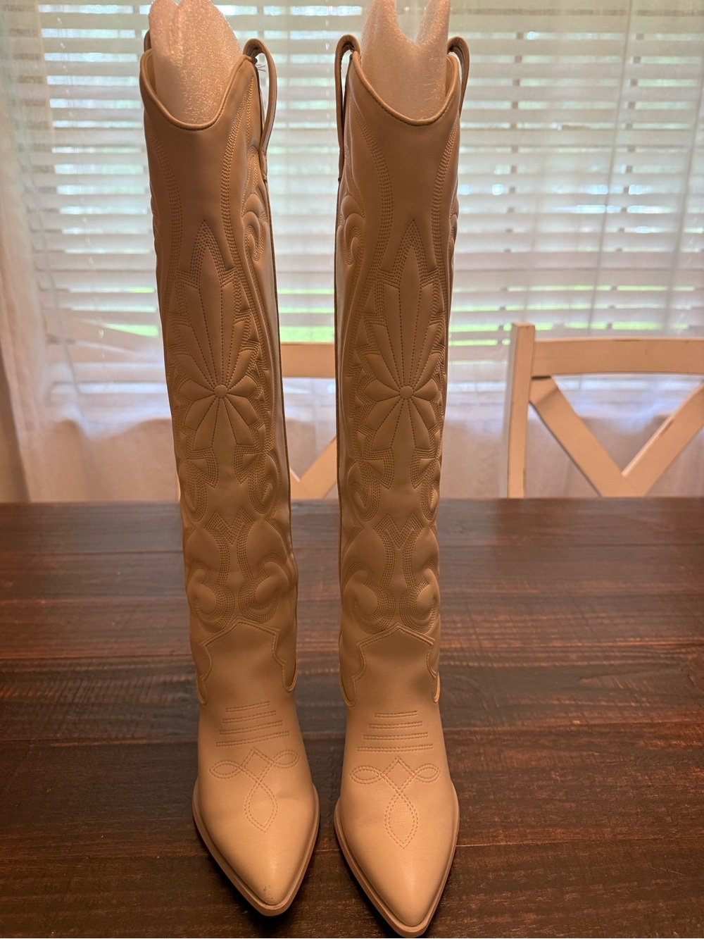 Steve Madden Lasso Bone Leather Boots - Picture 3 of 14